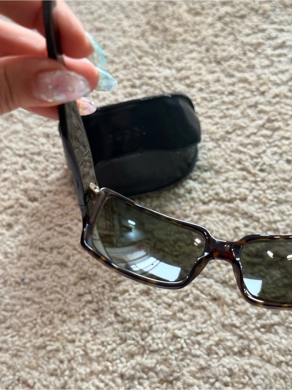 Gucci Tortoise Shell Web Stripe Sunglasses GG 2563/S with Case